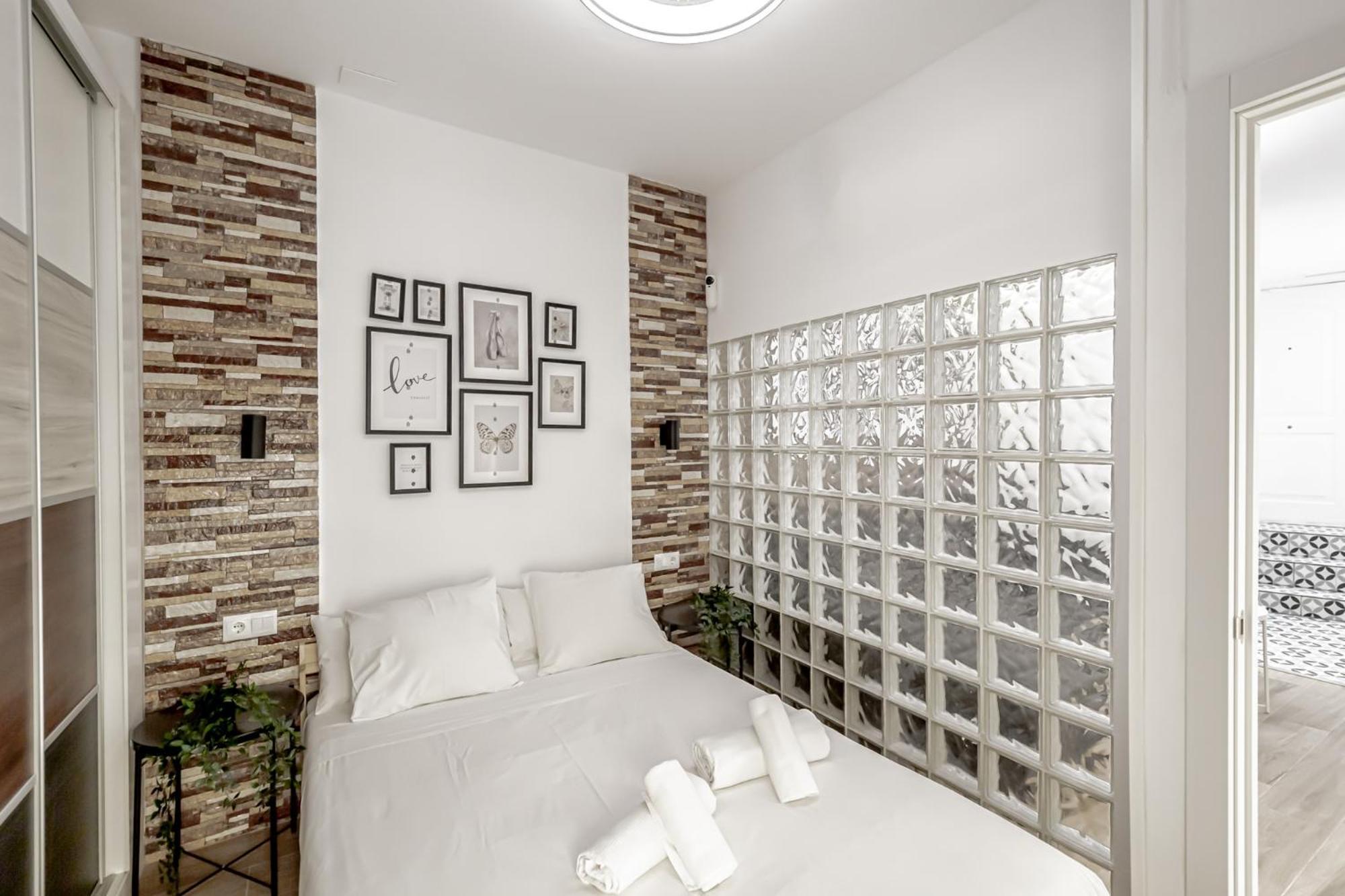 Apartamentos Franco Rodriguez Madrid Ngoại thất bức ảnh