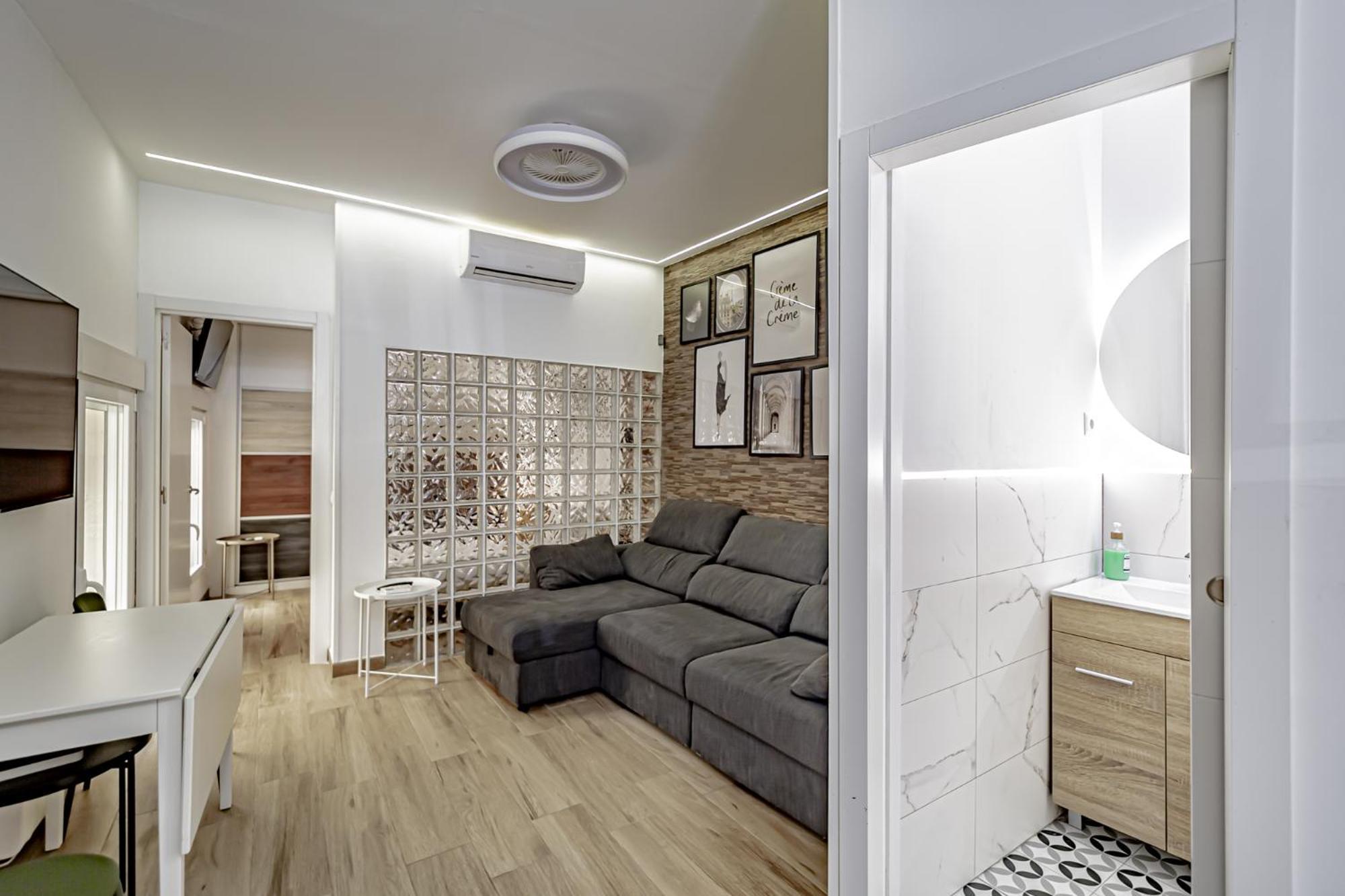 Apartamentos Franco Rodriguez Madrid Phòng bức ảnh