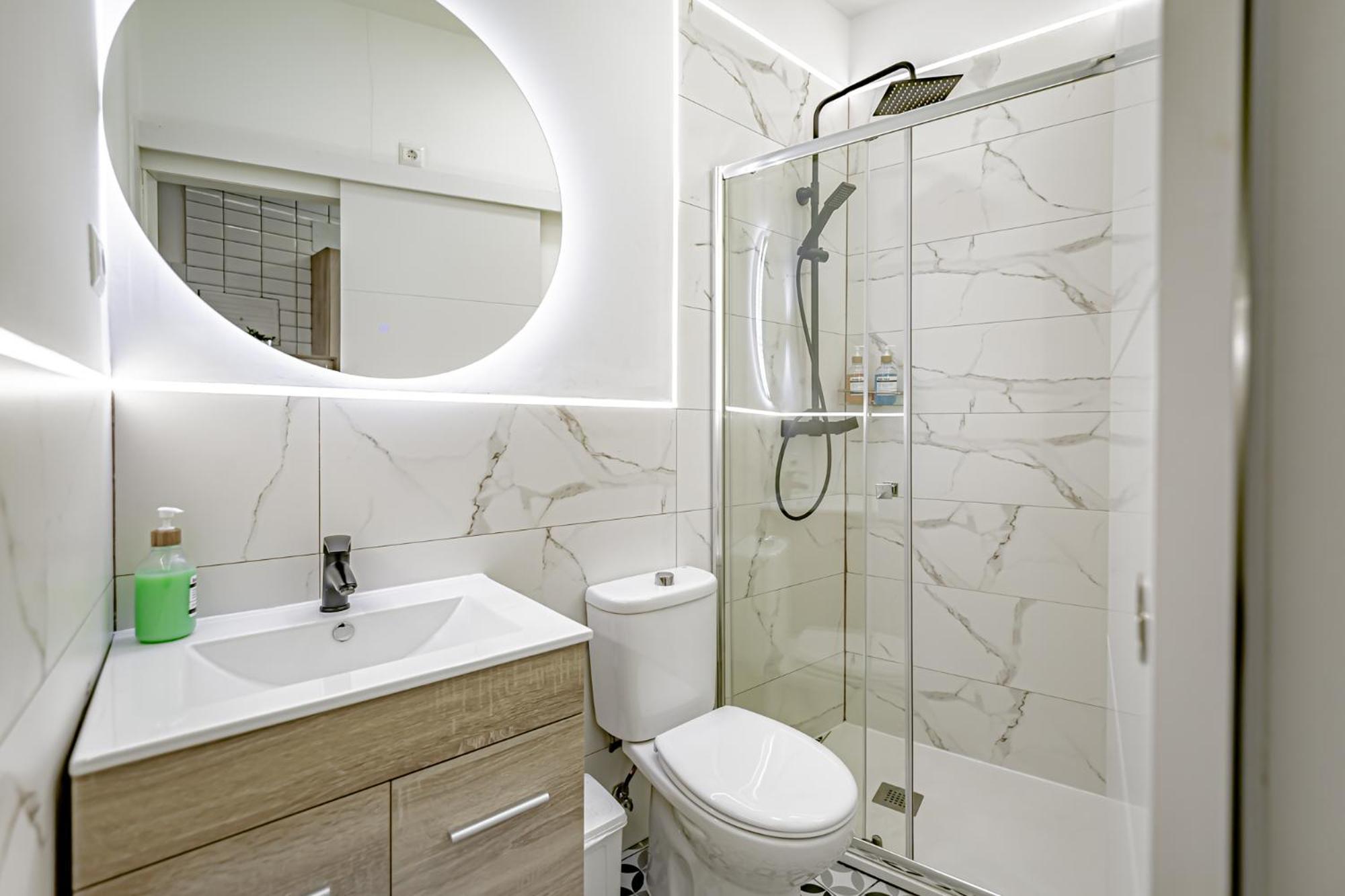 Apartamentos Franco Rodriguez Madrid Phòng bức ảnh